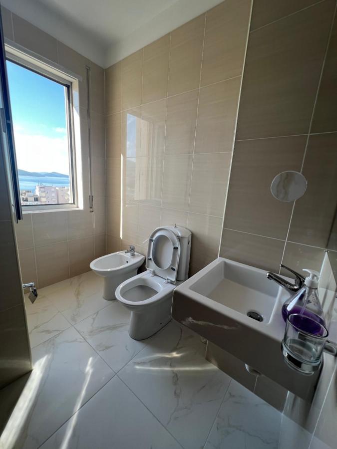 Center-sea view apartament,Sarandë Buitenkant foto